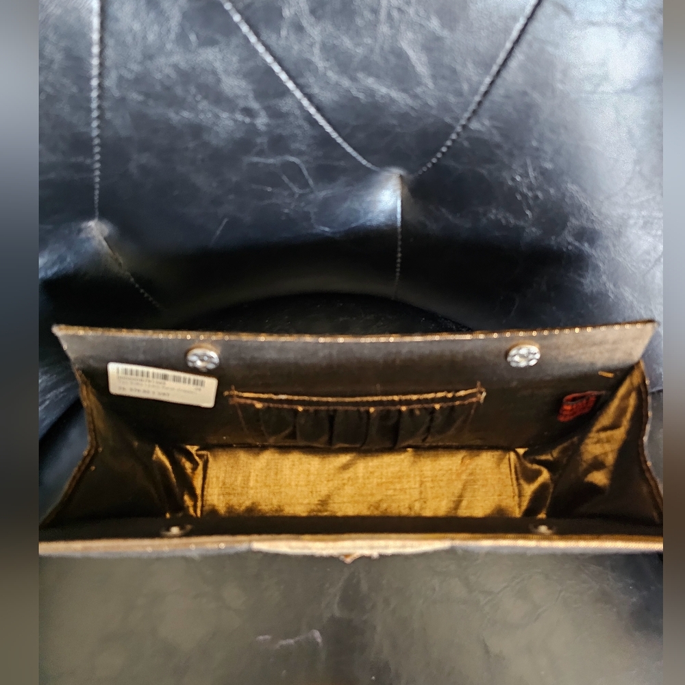 Nwt Elegant Gold Bronze Clutch Bag - Picture 3 of 9